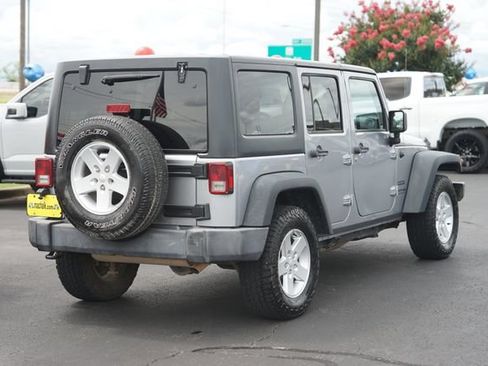 Used 2018 Jeep Wrangler Unlimited Sport S AWD/4WD image 6