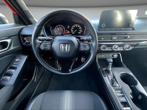 Used 2025 Honda Civic Sport image 10