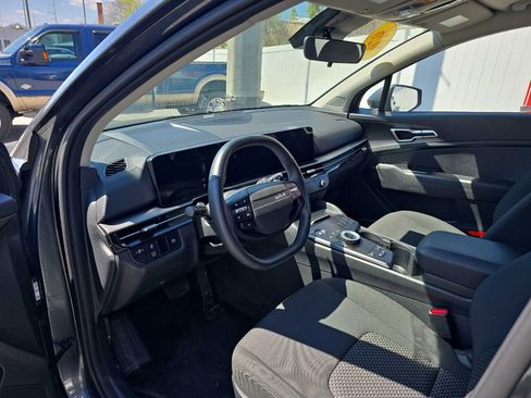 Used 2026 Kia Sportage LX FWD image 13