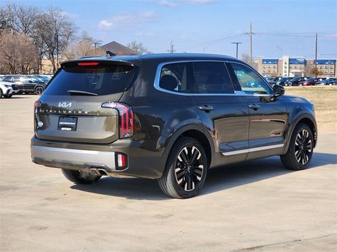 Used 2025 Kia Telluride SX image 7