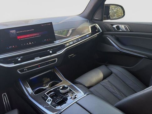 Used 2026 BMW X7 M60i AWD/4WD image 17