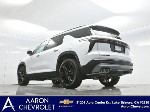 New 2026 Chevrolet Traverse LT FWD image 68