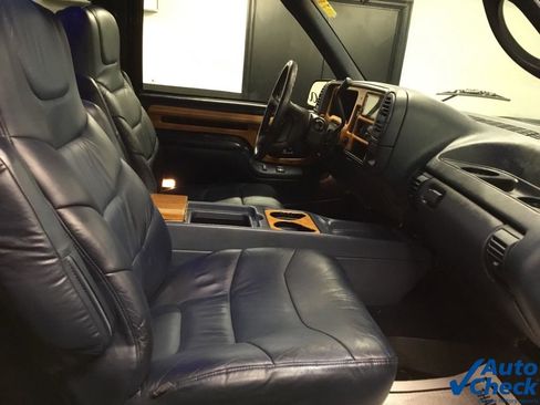 Used 1995 Chevrolet Silverado 1500 4x4 Extended Cab image 29