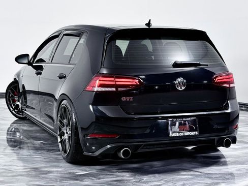 Used 2019 Volkswagen GTI SE FWD image 9