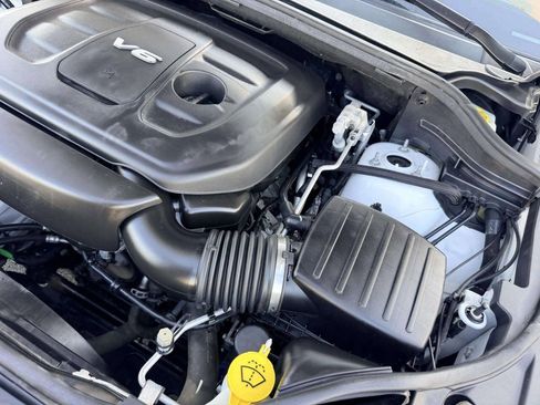 Used 2017 Jeep Grand Cherokee Altitude AWD/4WD image 12