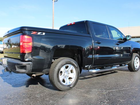 Used 2018 Chevrolet Silverado 1500 LT w/ All Star Edition image 4