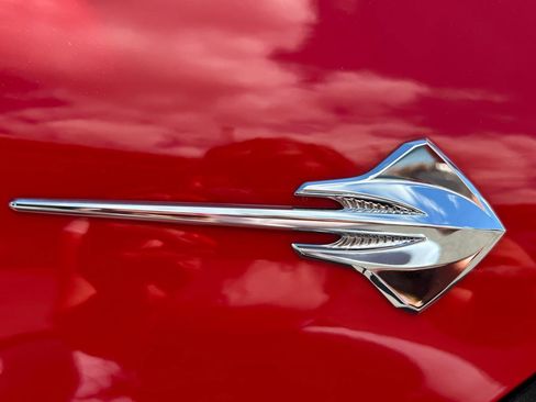 Used 2019 Chevrolet Corvette Stingray Coupe w/ 1LT RWD image 35