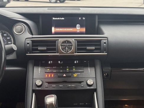 Used 2017 Lexus IS 300 AWD w/ Premium Package image 17