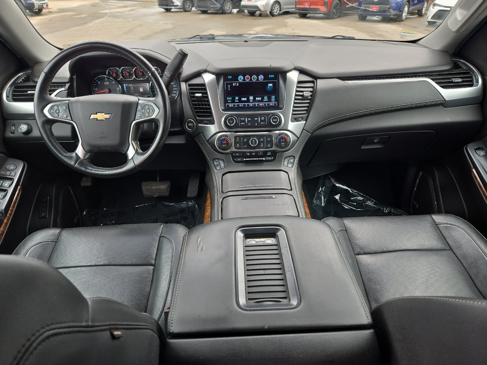 Used 2020 Chevrolet Suburban Premier RWD image 12