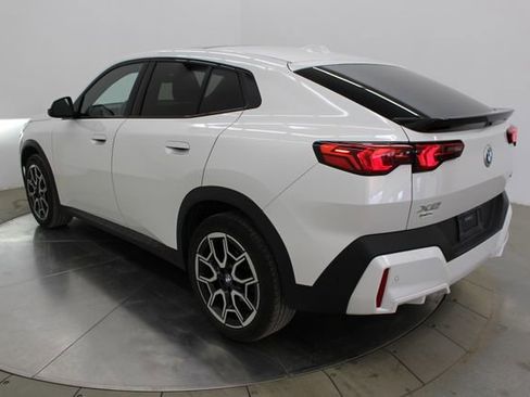 Used 2025 BMW X2 xDrive28i w/ Convenience Package AWD/4WD image 38
