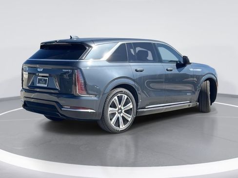 New 2025 Cadillac Escalade IQ Luxury 2 AWD/4WD image 3
