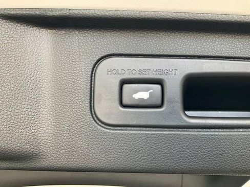 Certified 2024 Honda Pilot EX-L image 20
