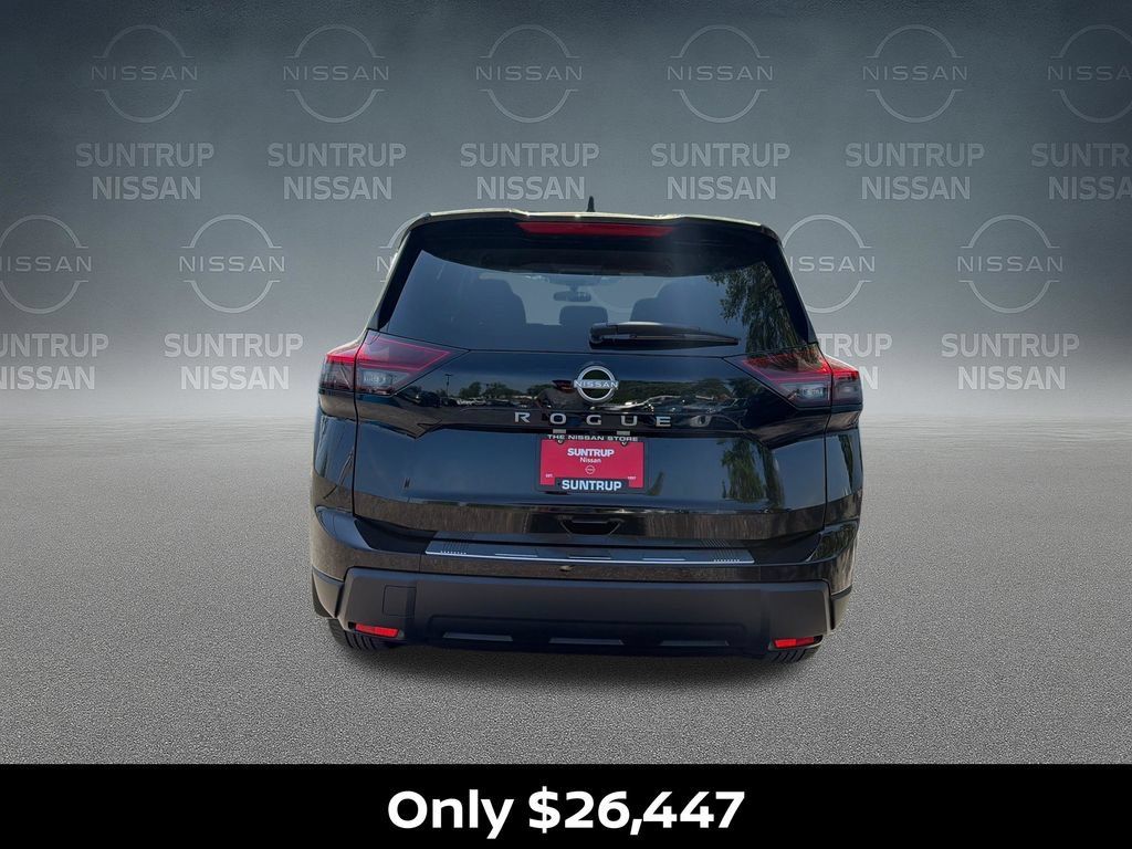 Certified 2026 Nissan Rogue SV FWD image 4