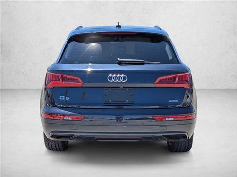 Used 2020 Audi Q5 Prestige w/ Prestige Package AWD/4WD image 7