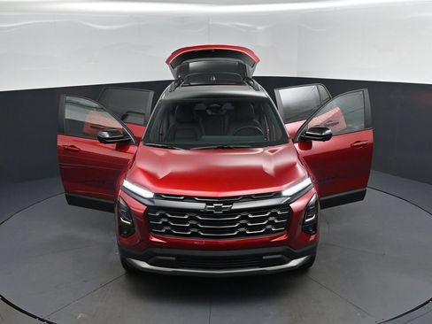 New 2026 Chevrolet Equinox LT w/ Convenience Package II FWD image 48