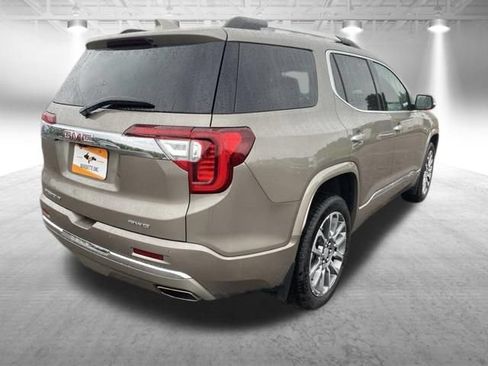 Used 2023 GMC Acadia Denali w/ Denali Ultimate Package AWD/4WD image 8