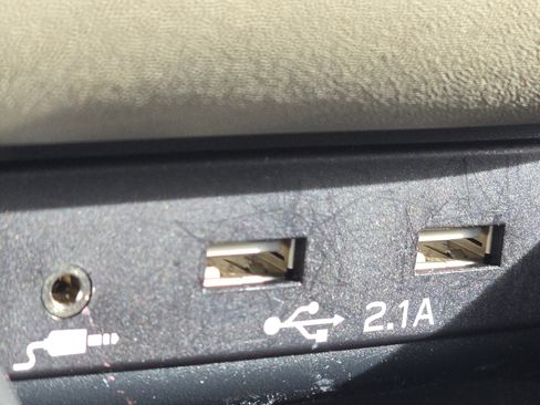 Used 2021 Subaru Outback Limited w/ Popular Package #2 image 16