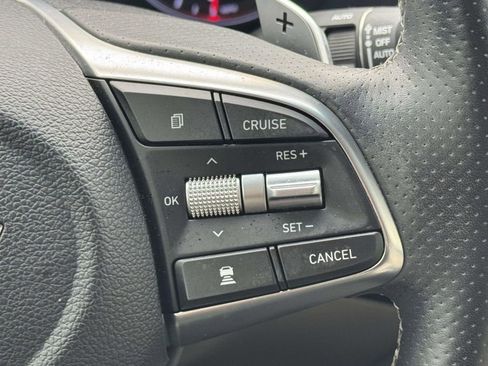 Used 2021 Genesis G70 2.0T w/ Prestige Package AWD/4WD image 19