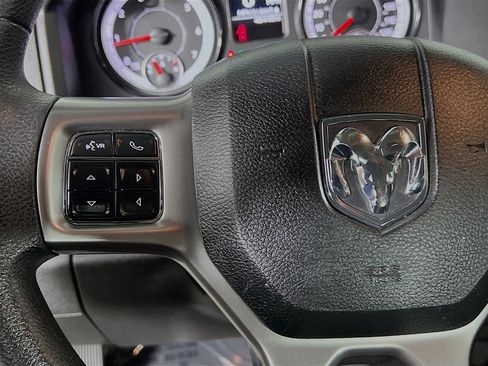 Used 2024 RAM 1500 Classic SLT AWD/4WD image 18