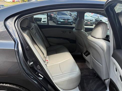 Used 2014 Acura RLX w/ Technology Package FWD image 13