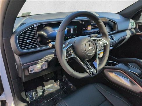 New 2026 Mercedes-Benz GLE 450 4MATIC image 3