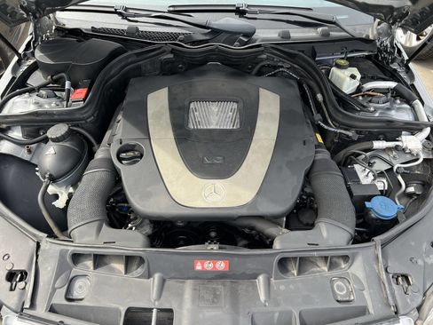 Used 2011 Mercedes-Benz C 300 Sedan image 28