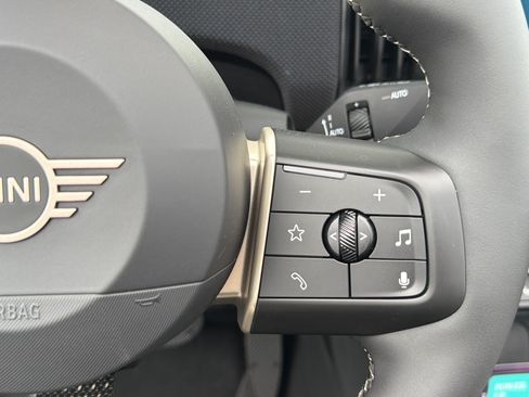New 2026 MINI Cooper S FWD image 32