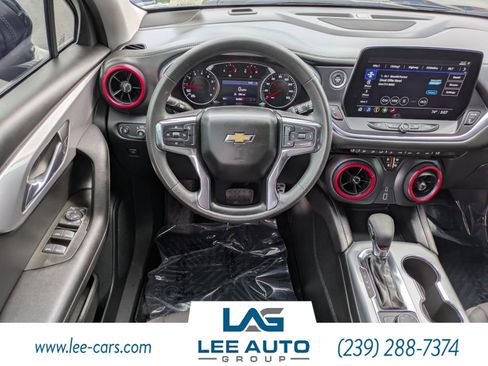 Used 2023 Chevrolet Blazer LT AWD/4WD image 13