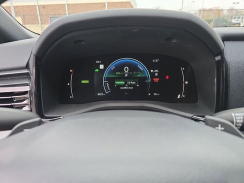 Used 2025 Toyota Camry SE image 24