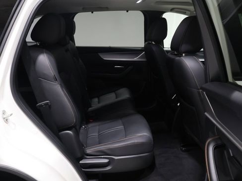 Used 2025 MAZDA CX-70 3.3 Turbo w/ Preferred Package image 20
