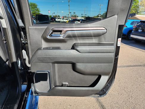 Used 2024 Chevrolet Silverado 1500 LTZ AWD/4WD image 11