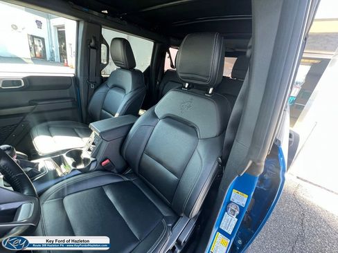 Certified 2025 Ford Bronco Badlands w/ Sasquatch Package AWD/4WD image 21
