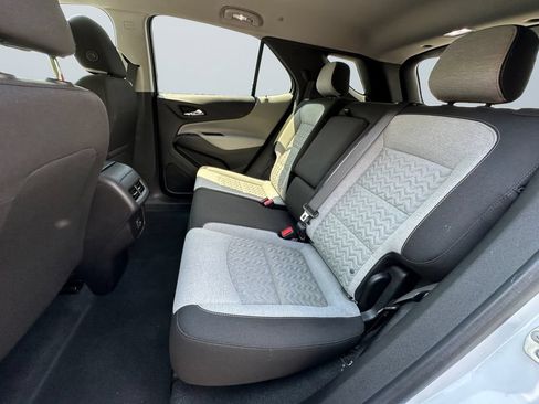 Used 2024 Chevrolet Equinox LT FWD image 13