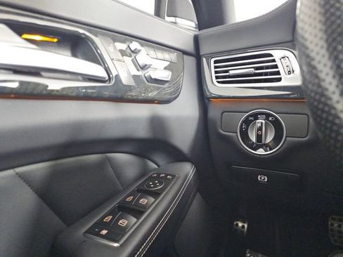 Used 2017 Mercedes-Benz CLS 550 CLS 550 image 34