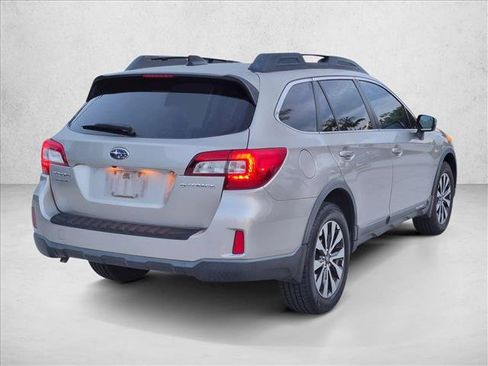 Used 2016 Subaru Outback 2.5i Limited AWD/4WD image 5