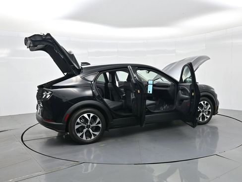 Used 2025 Ford Mustang Mach-E Select image 37