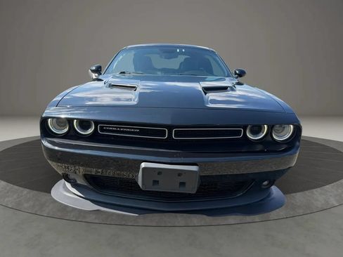 Used 2017 Dodge Challenger GT w/ Driver Convenience Group AWD/4WD image 2