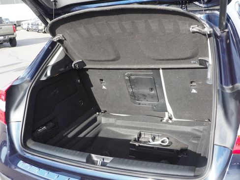 Used 2017 Mercedes-Benz GLA 250 4MATIC image 18