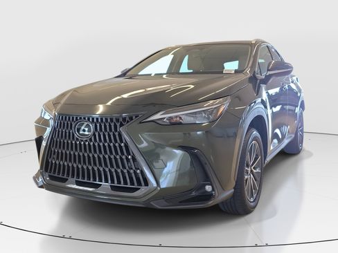 Used 2026 Lexus NX 350 AWD w/ Cold Area Package image 4