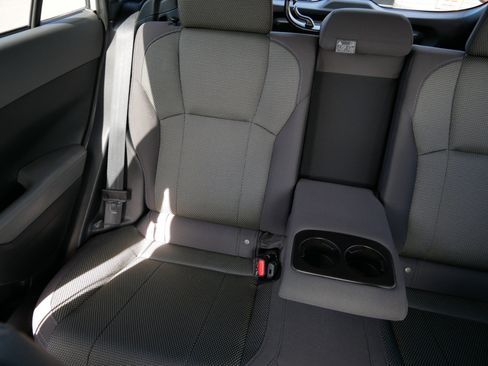 Used 2024 Subaru Crosstrek 2.0i Premium image 12