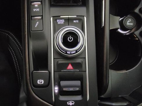 Used 2023 Maserati Levante GT image 36