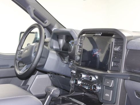 New 2025 Ford F150 Lariat w/ Equipment Group 501A Mid image 32