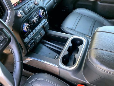 Used 2023 GMC Sierra 3500 Denali w/ Denali Ultimate Package image 15