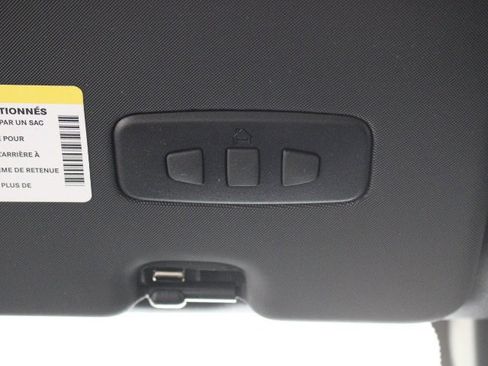 Used 2022 Alfa Romeo Stelvio Ti image 20