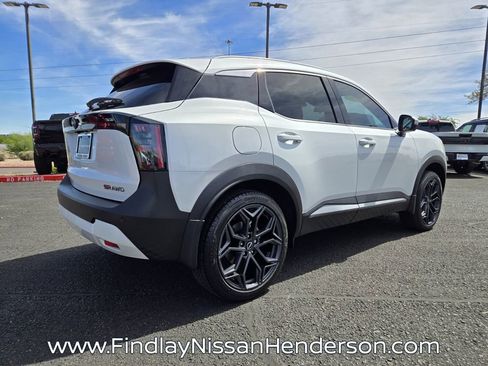 Used 2025 Nissan Kicks SR AWD/4WD image 6