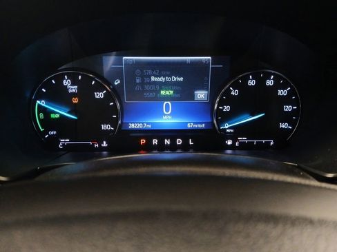 Used 2022 Ford Escape SE image 22