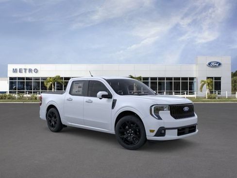 New 2026 Ford Maverick Lobo AWD/4WD image 7