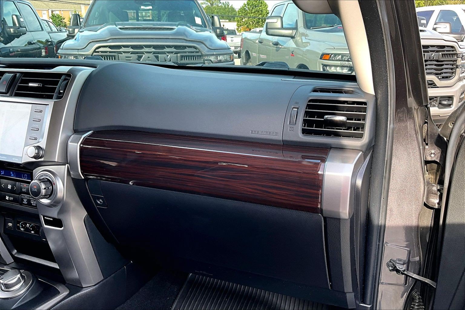 Used 2023 Toyota 4Runner Limited AWD/4WD image 13