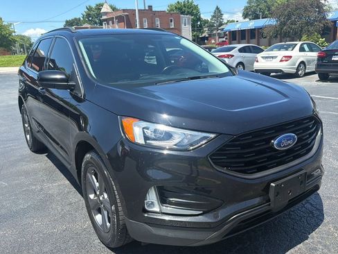 Used 2022 Ford Edge SEL w/ Sport Appearance Package AWD/4WD image 3