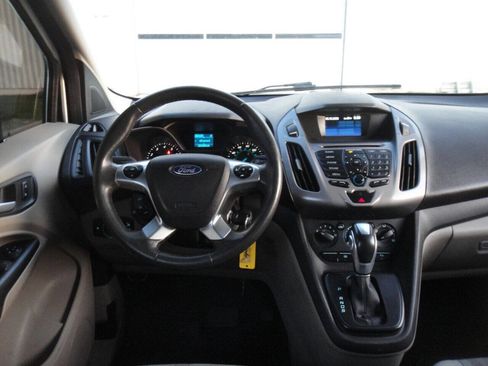 Used 2015 Ford Transit Connect XLT image 11